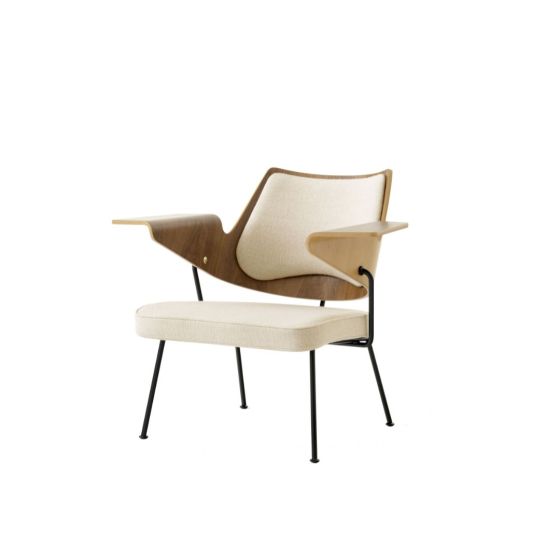 RFH Lounge Chair RD8 Back & seat upholstered Black frame Walnut Clay 0011